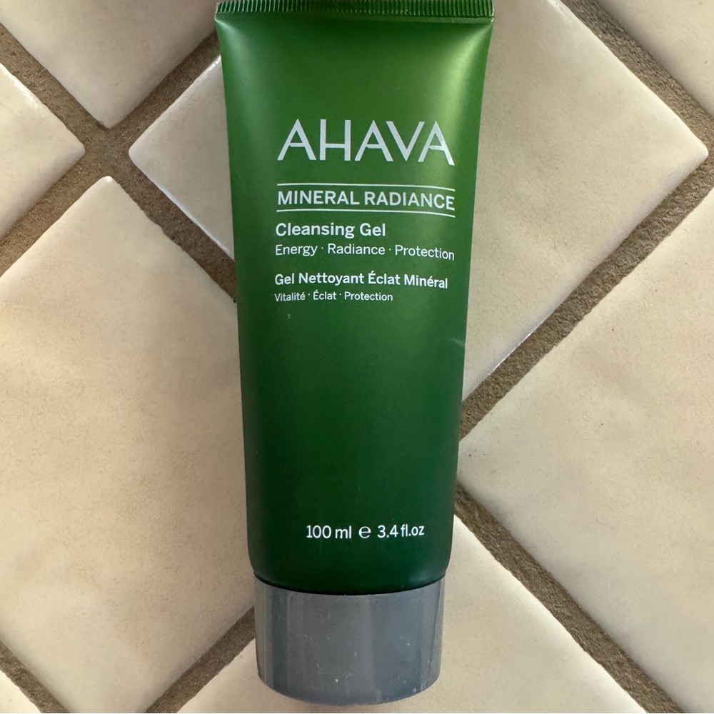 AHAVA Mineral Radiance Cleansing Gel BRAND NEW
